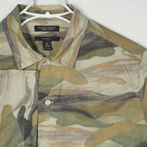 Banana Republic Mens M Relaxed Fit Organic Cotton Camo Short Sleeve Shirt 763795